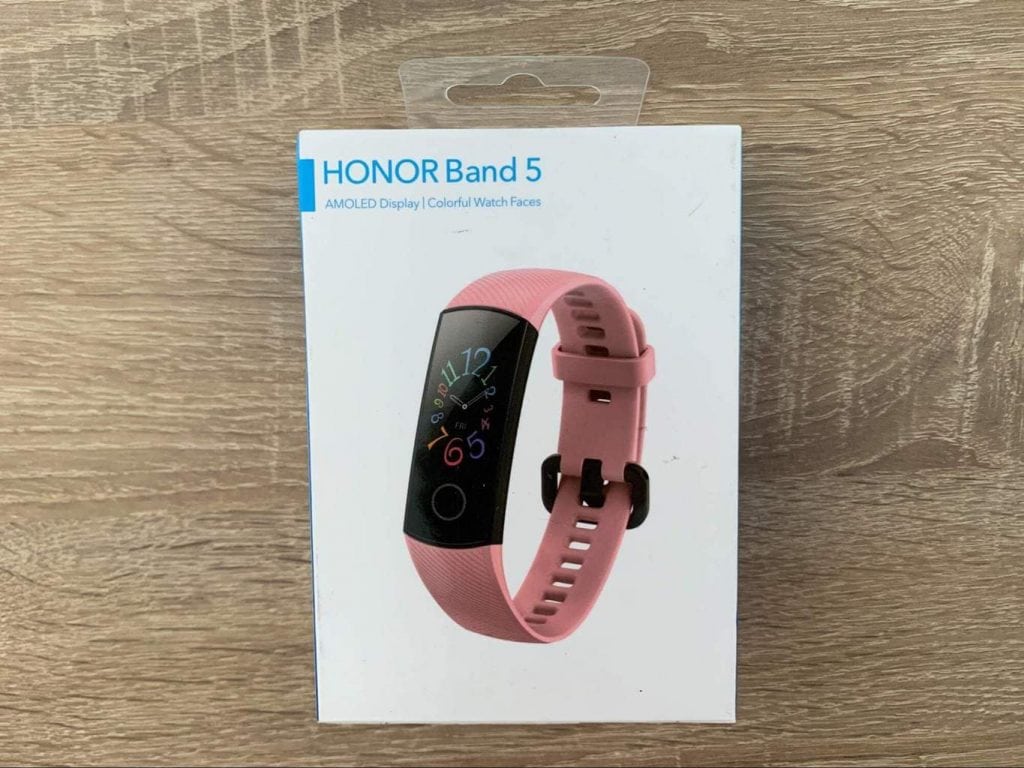 Pudełko jest małe i lekkie