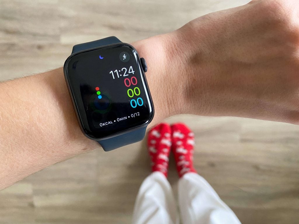 Możliwość wyboru tarczy zegarka