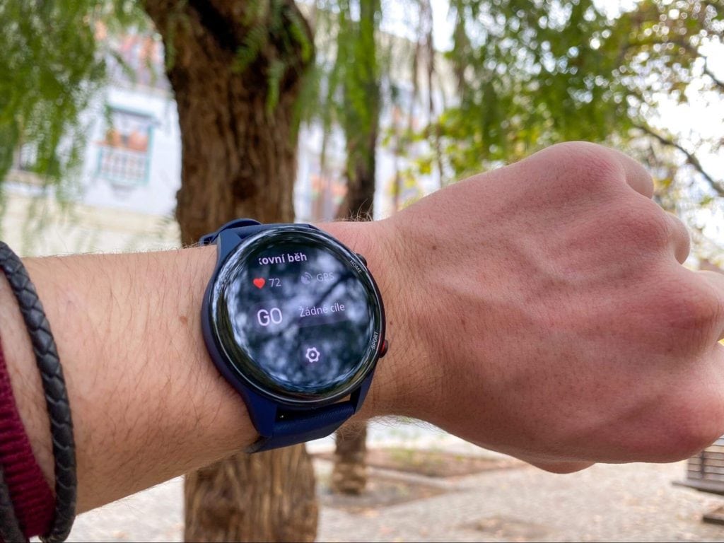 Wyświetlacz jest czytelny nawet na zewnątrz