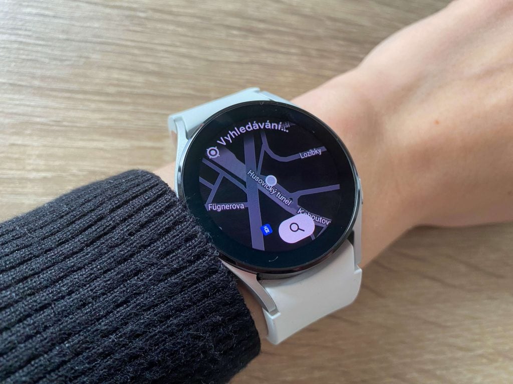 Przejrzysta nawigacja na zegarku Samsung Galaxy Watch 4