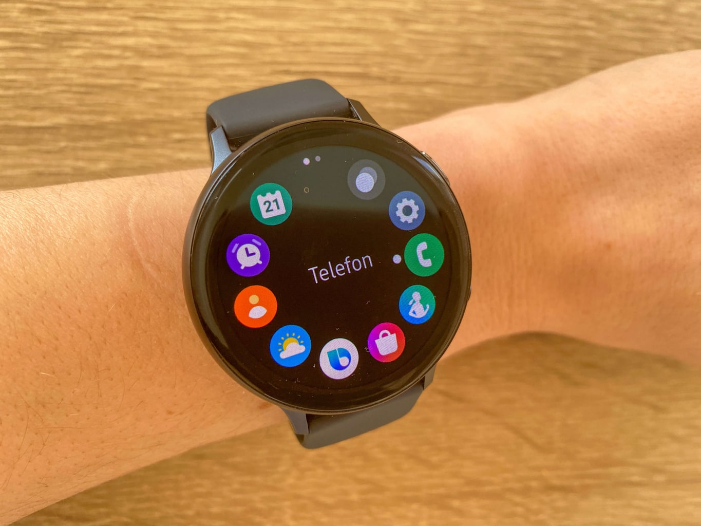 Menu główne jest przejrzyste