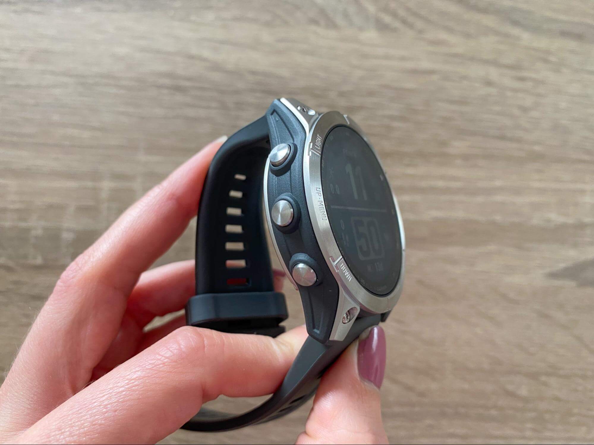 Przyciski po lewej stronie