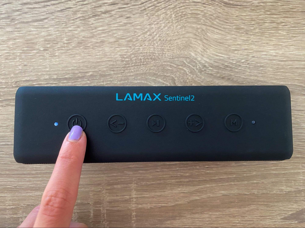 Włączanie głośnika