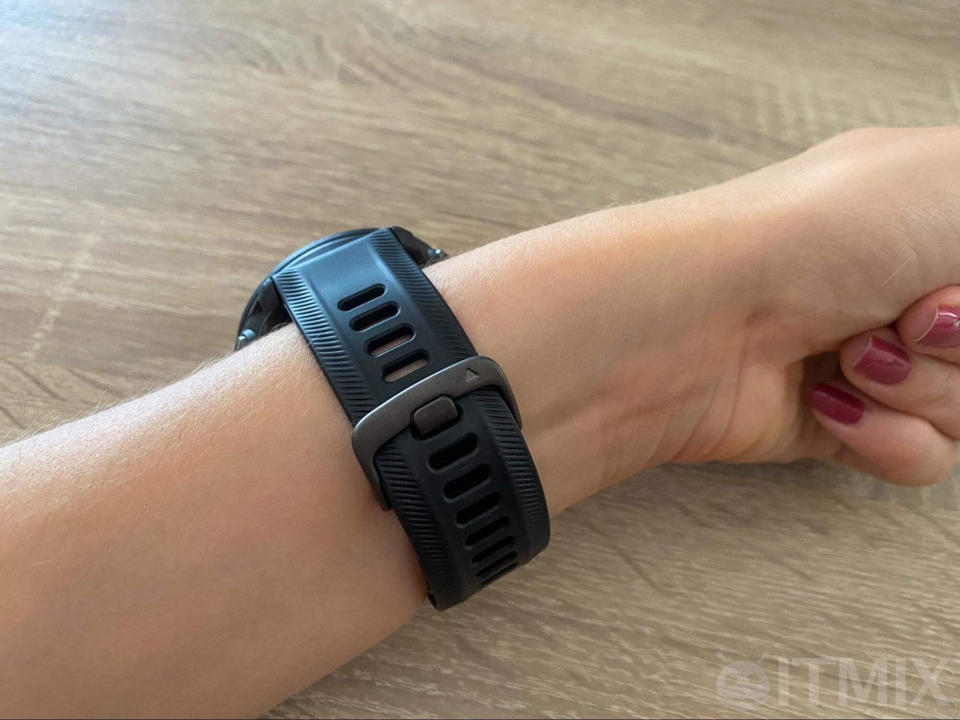 Pasek może być trudniejszy do wymiany