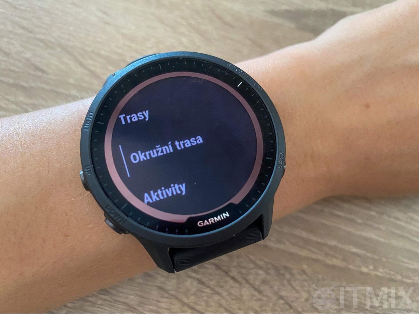 Zegarek obliczy trasę okrężną