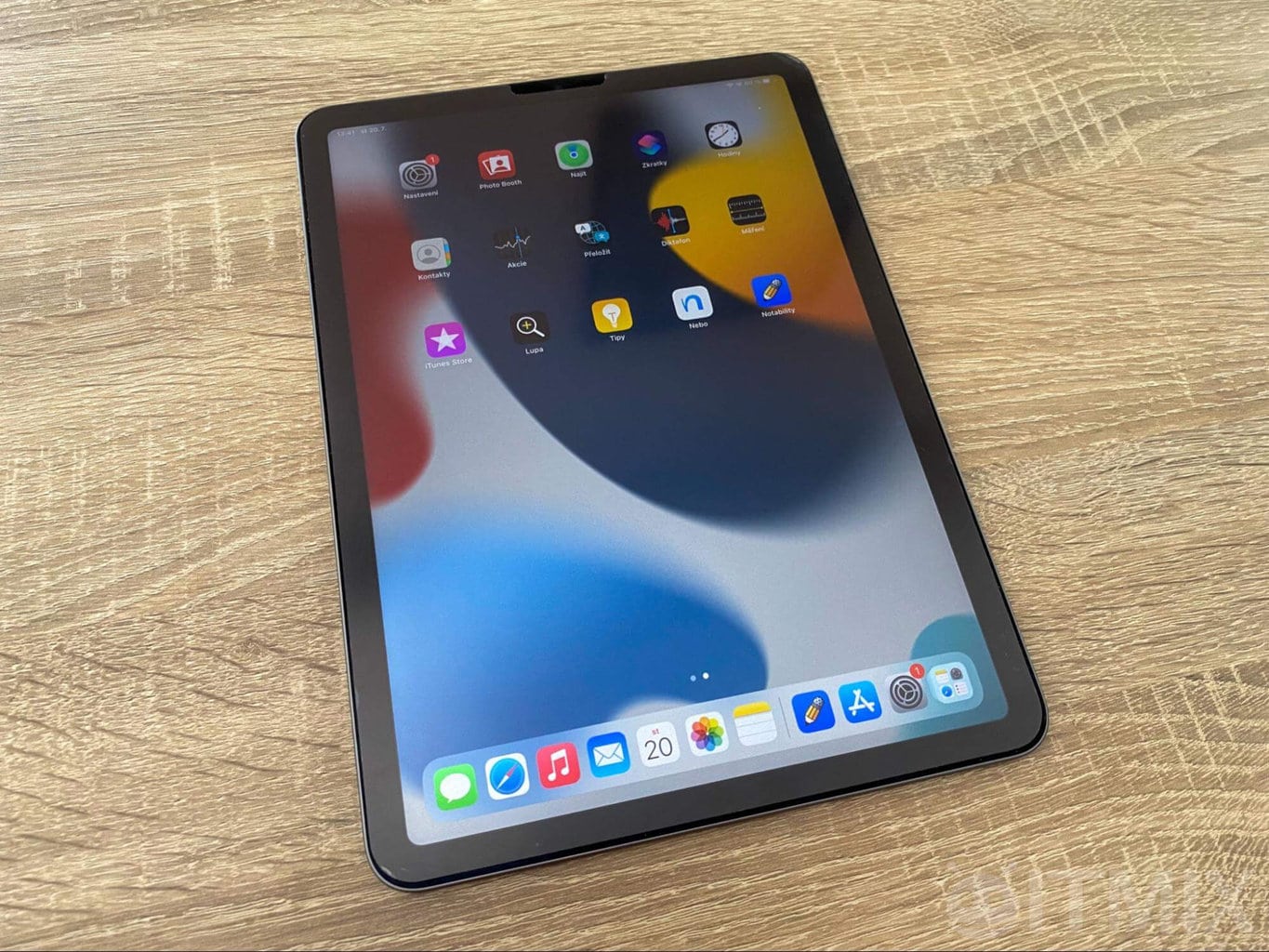 Przejrzysty interfejs