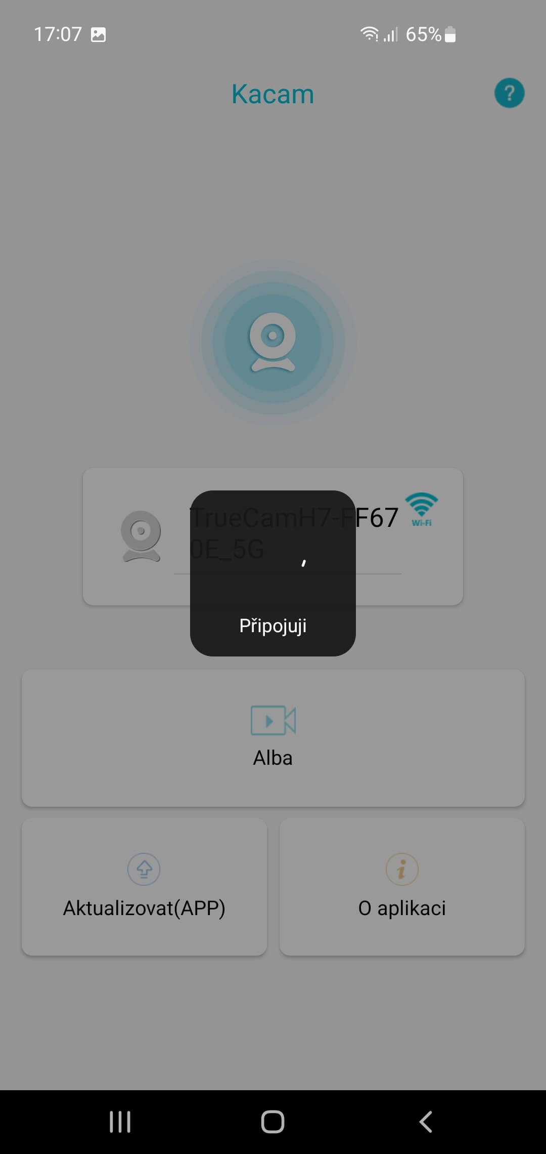 Sparowanie kamery samochodowej ze smartfonem nie powinno zająć nawet minuty
