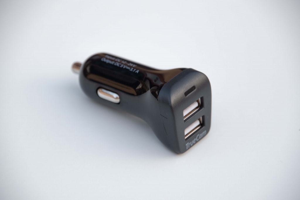 Adapter USB jest również rozgałęźnikiem