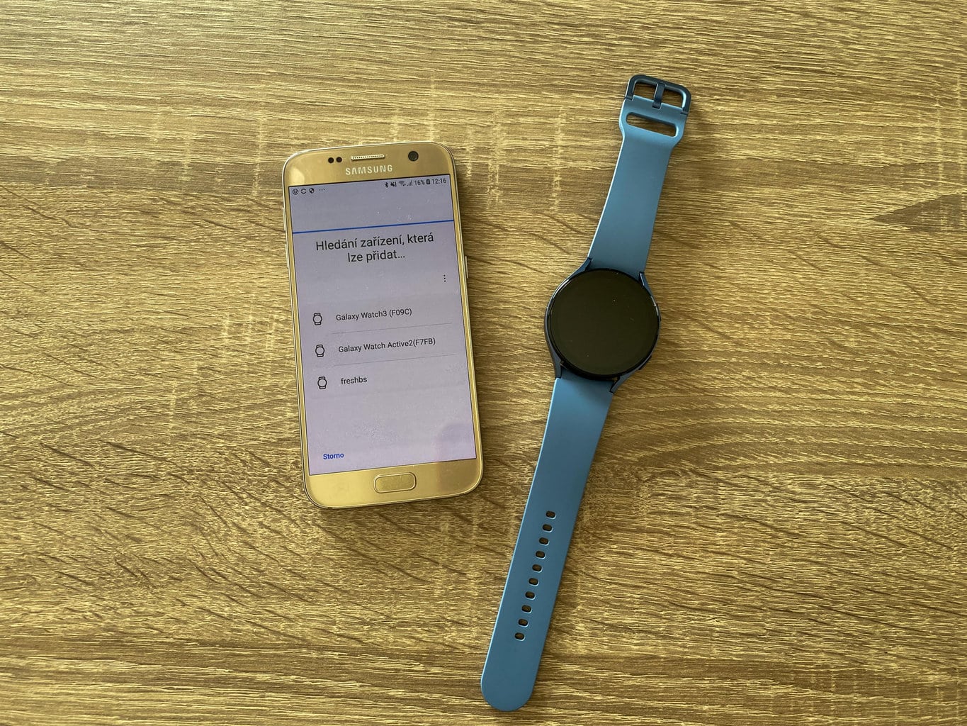 Znajdowanie urządzenia