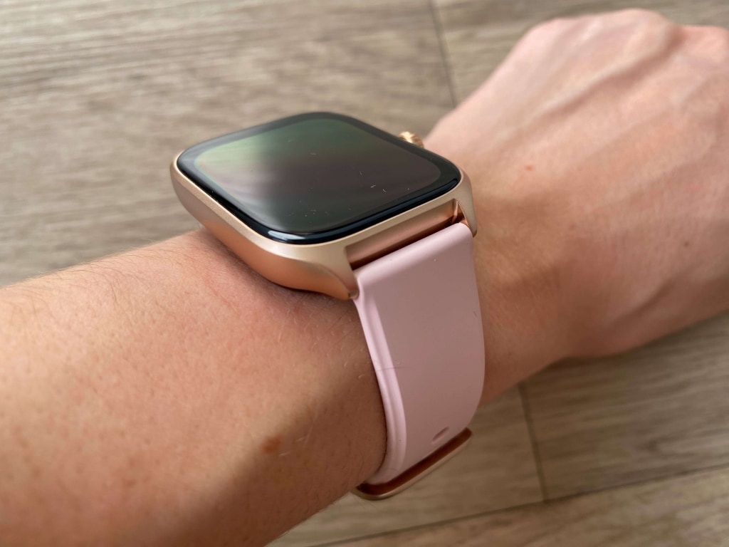 Dobrze leży nawet na kobiecym nadgarstku