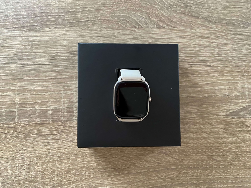 Opakowanie Amazfit GTS 4 mini