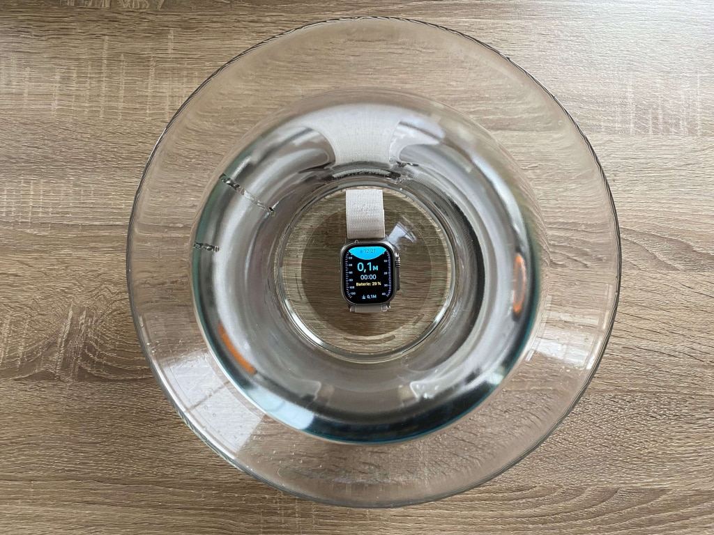 Pokazuje głębokość nurkowania