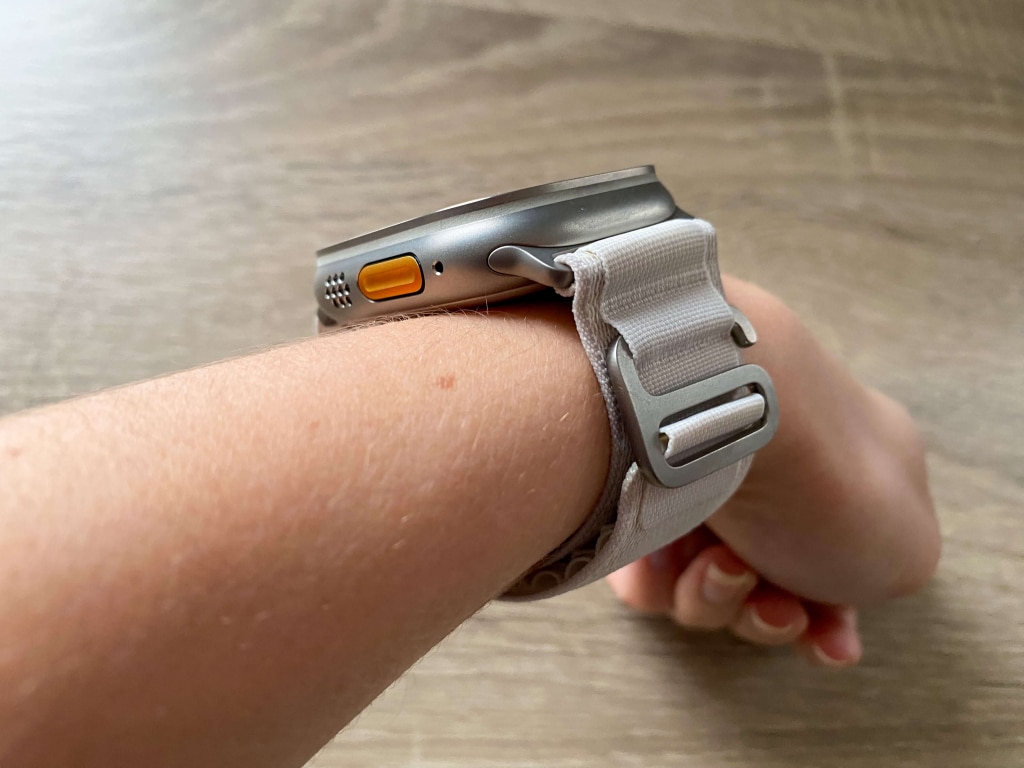 Zegarek jest dość wysoki