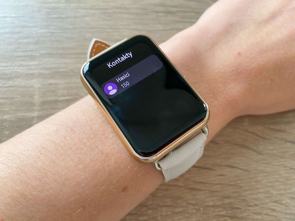 Zegarek może być używany do wykonywania połączeń