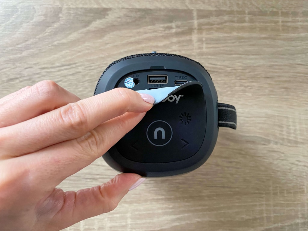 Złącza są ukryte na pierwszy rzut oka