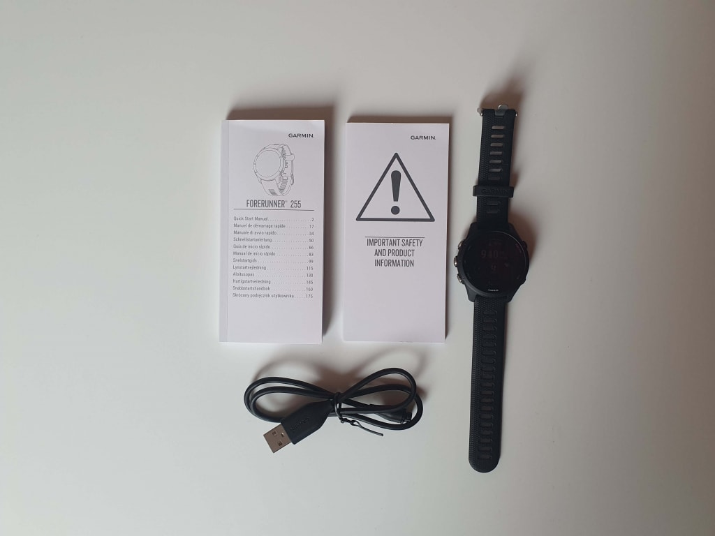 Zawartość opakowania jest niewielka, ale zawiera wszystko, czego potrzebujesz