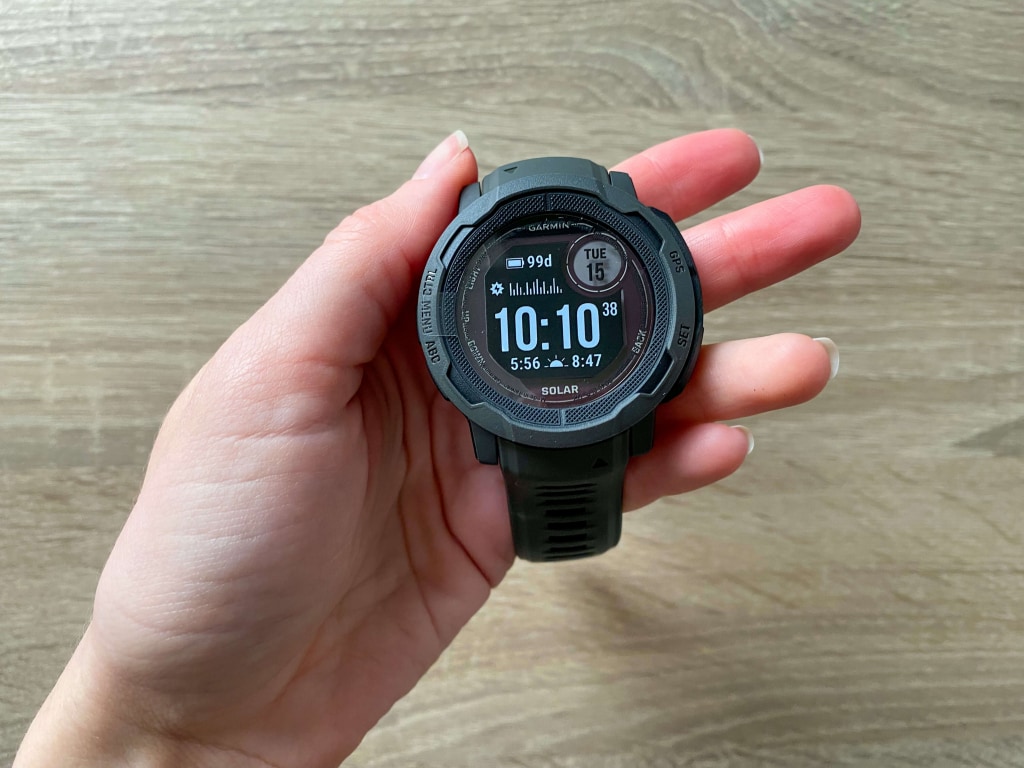 Zegarek sprawia solidne wrażenie