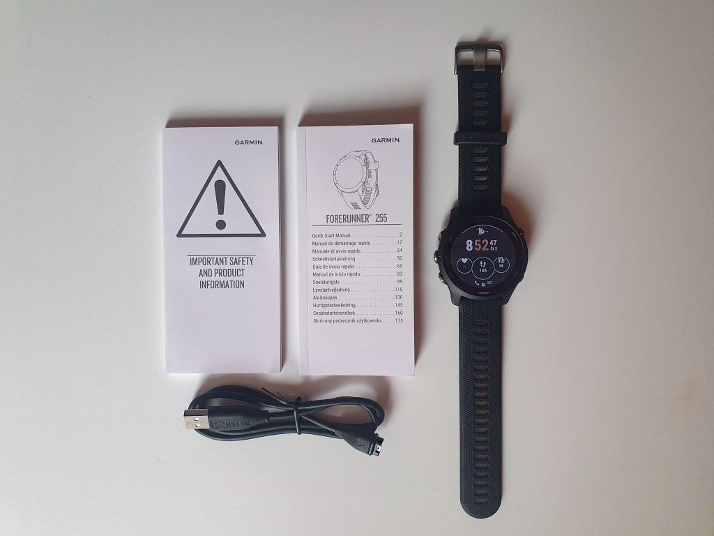 Opakowanie zawiera tylko niezbędne akcesoria