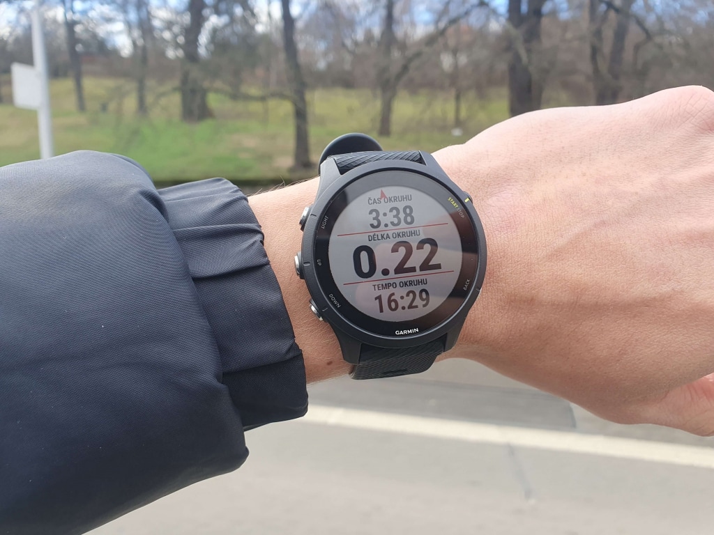 Ekrany i ich pola danych można edytować