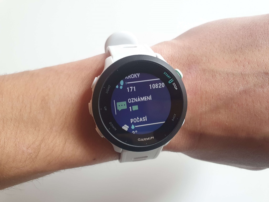 Zakres wyświetlanej wiadomości różni się w zależności od rozmiaru wyświetlacza