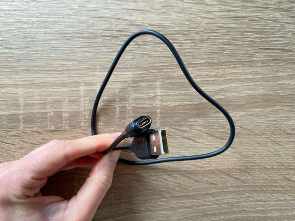 Złącza kabla zasilającego