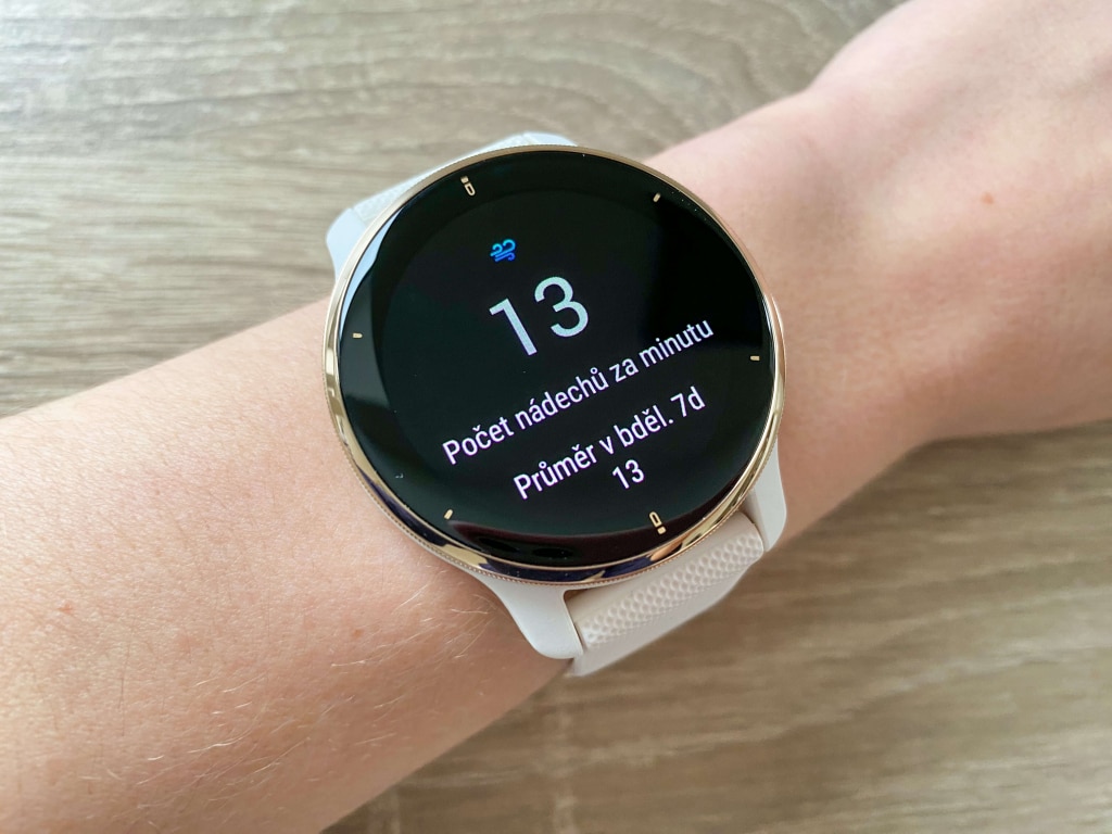 Mierzy liczbę oddechów