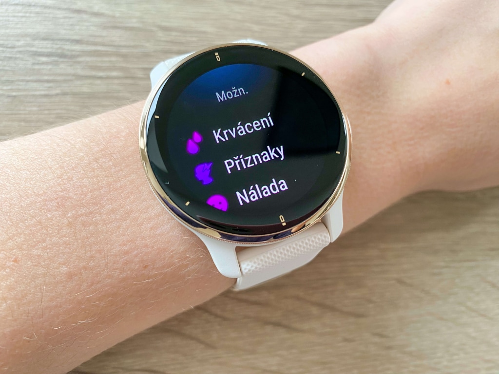 Wygląd funkcji jest różny, ale istota jest taka sama dla wszystkich zegarków