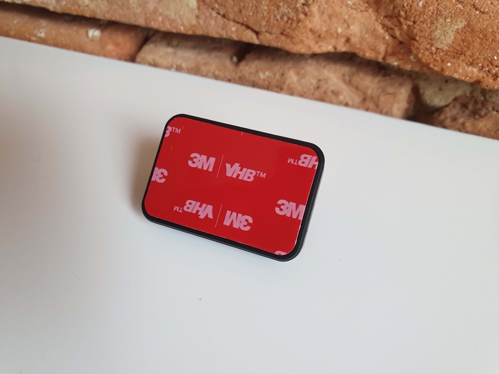 Powierzchnia samoprzylepna nie zawiedzie łatwo po przyklejeniu