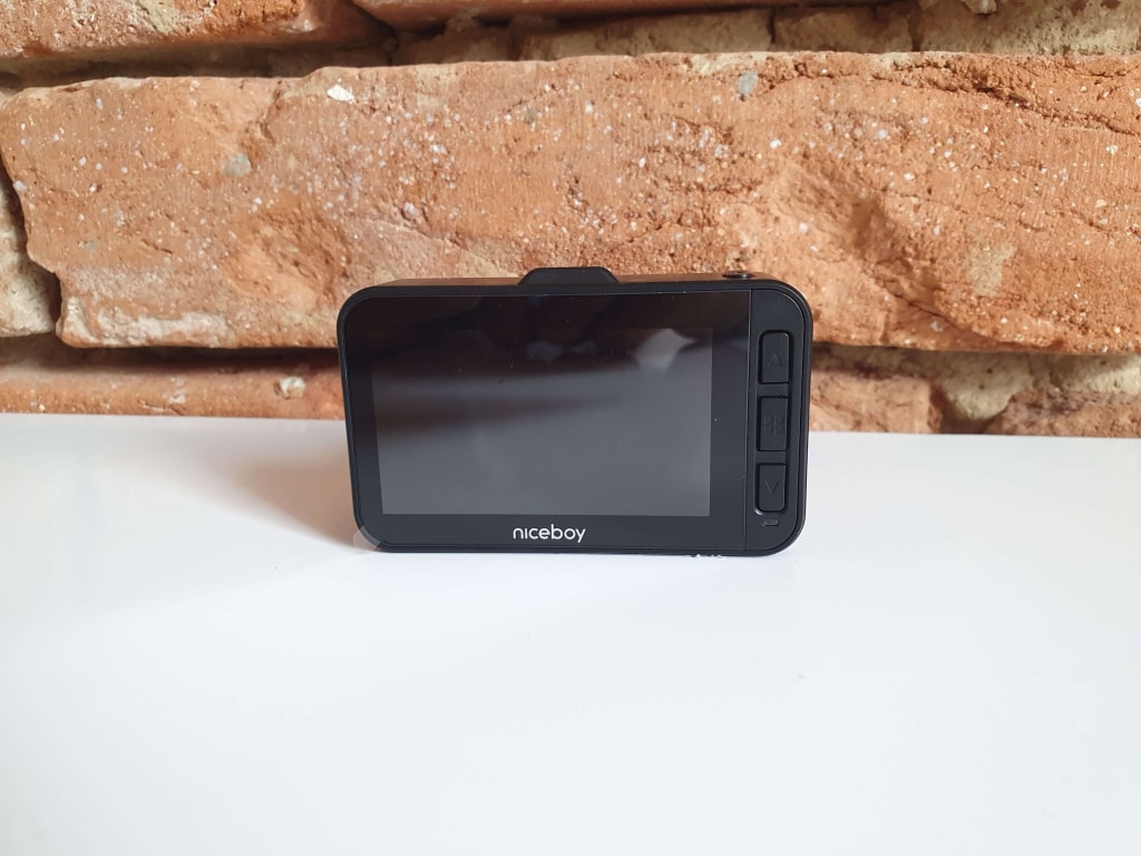 Cztery przyciski do sterowania