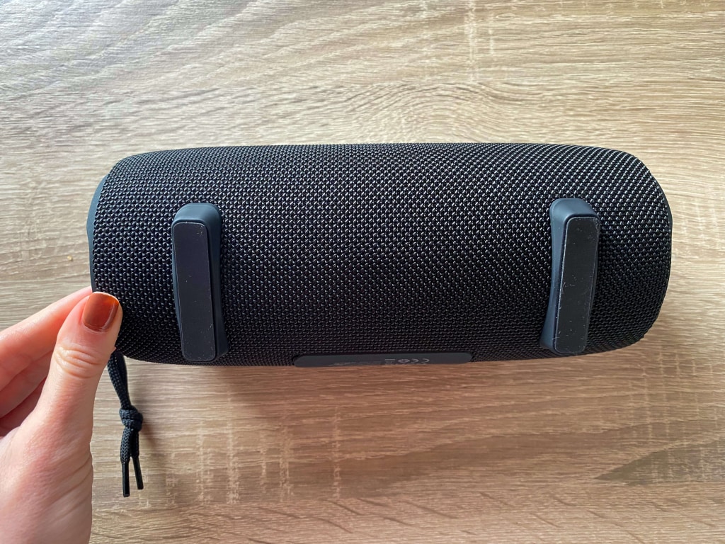 Imponuje solidną konstrukcją