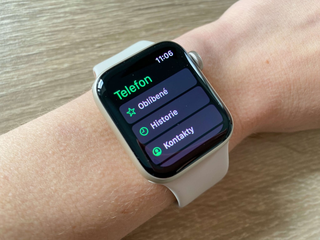 Za pomocą zegarka można wygodnie wykonywać połączenia