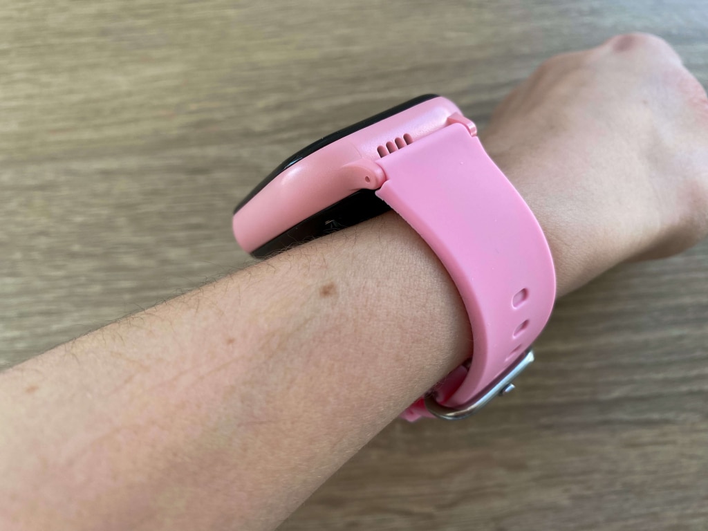 Zegarek jest dość wysoki