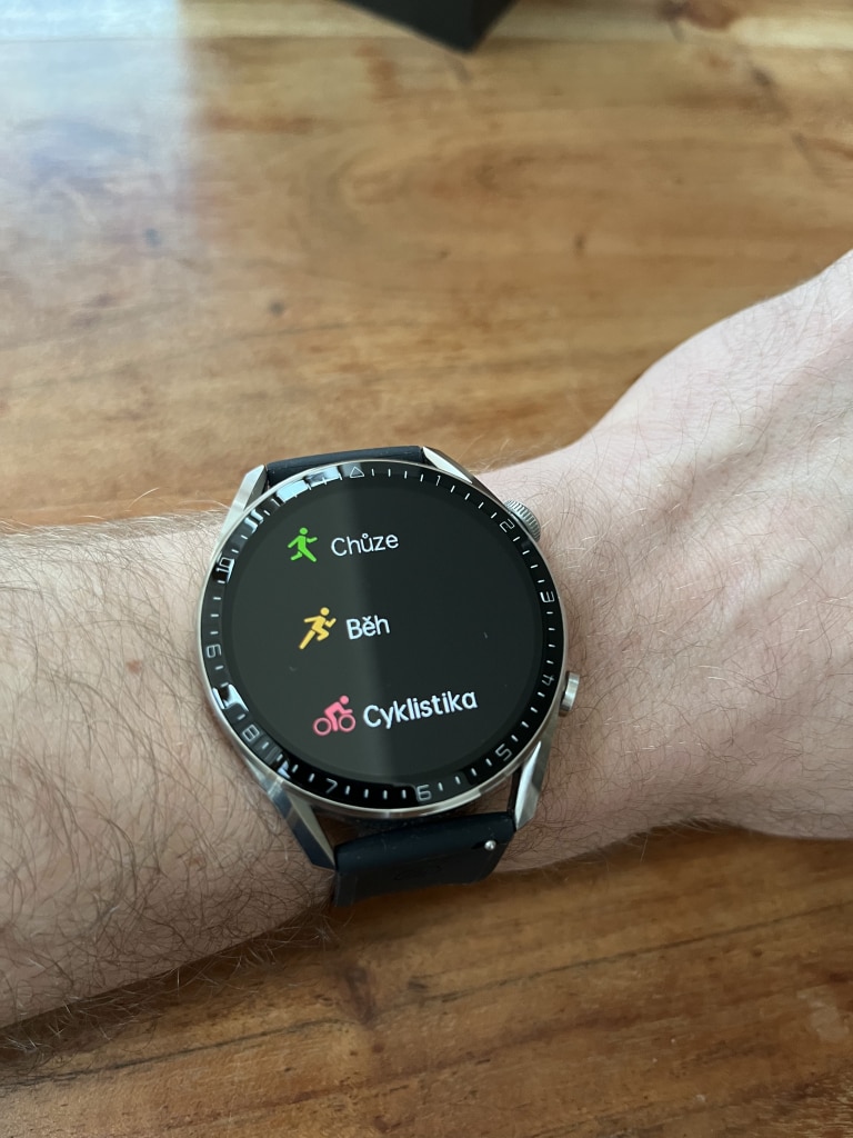 Zegarek oferuje 11 trybów sportowych