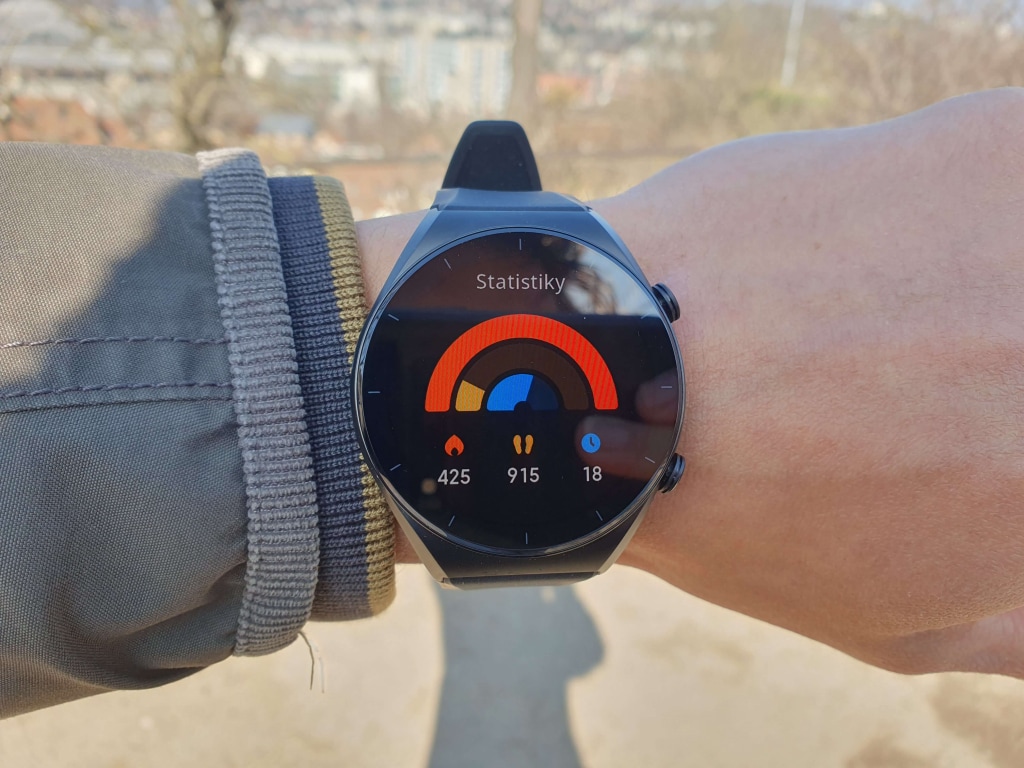 Kolorowe półkola opisują bieżące postępy w realizacji celów