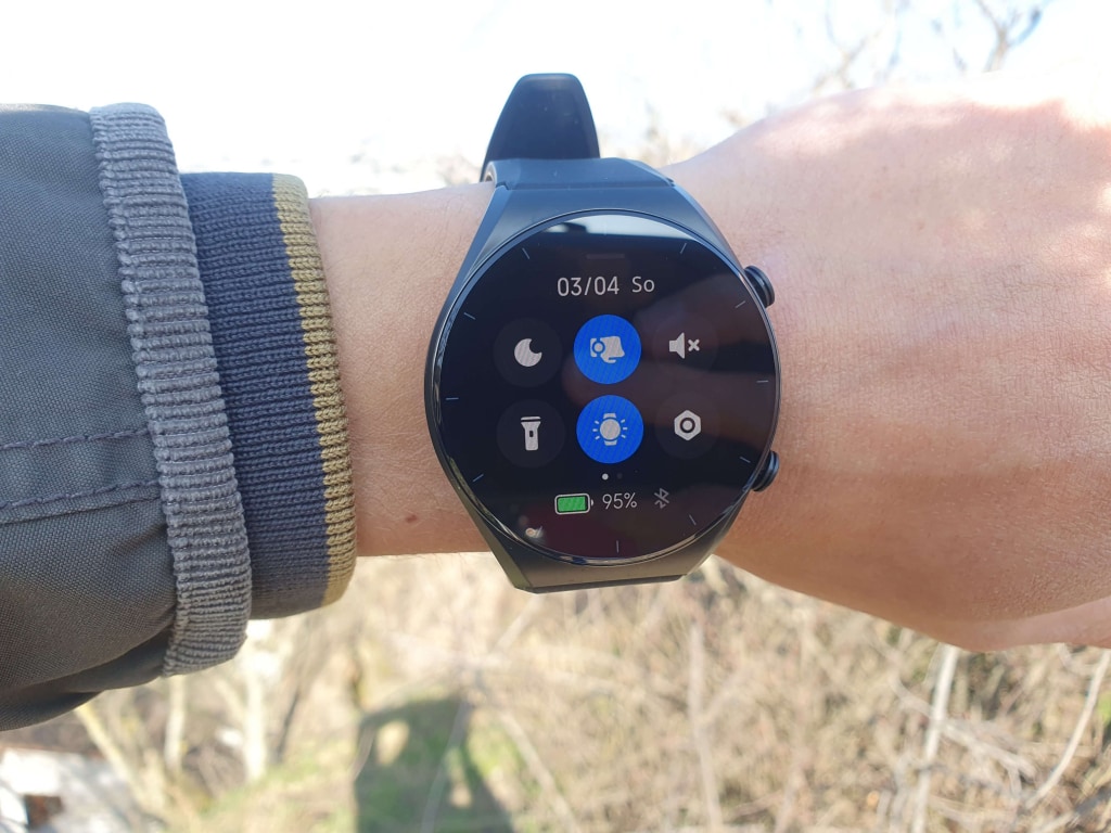 Szybkie menu służy do włączania i wyłączania niektórych praktycznych funkcji