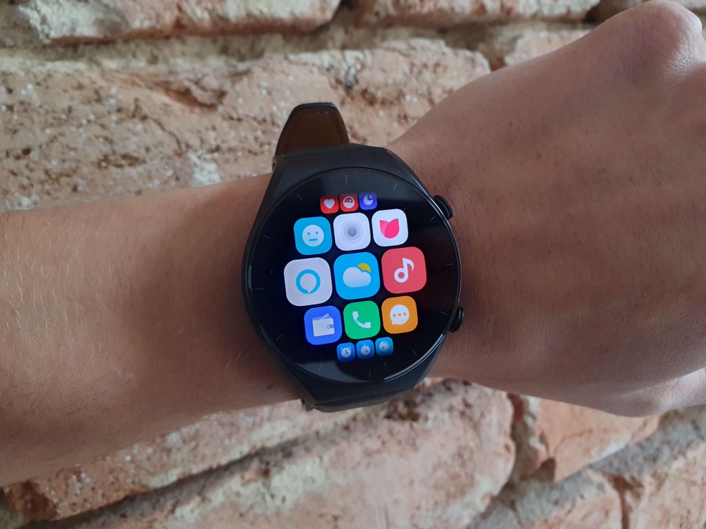 Menu główne jest przejrzyste, a mechanizm płynny