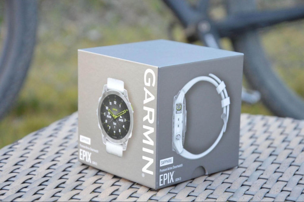 Pudełko jest minimalistyczne