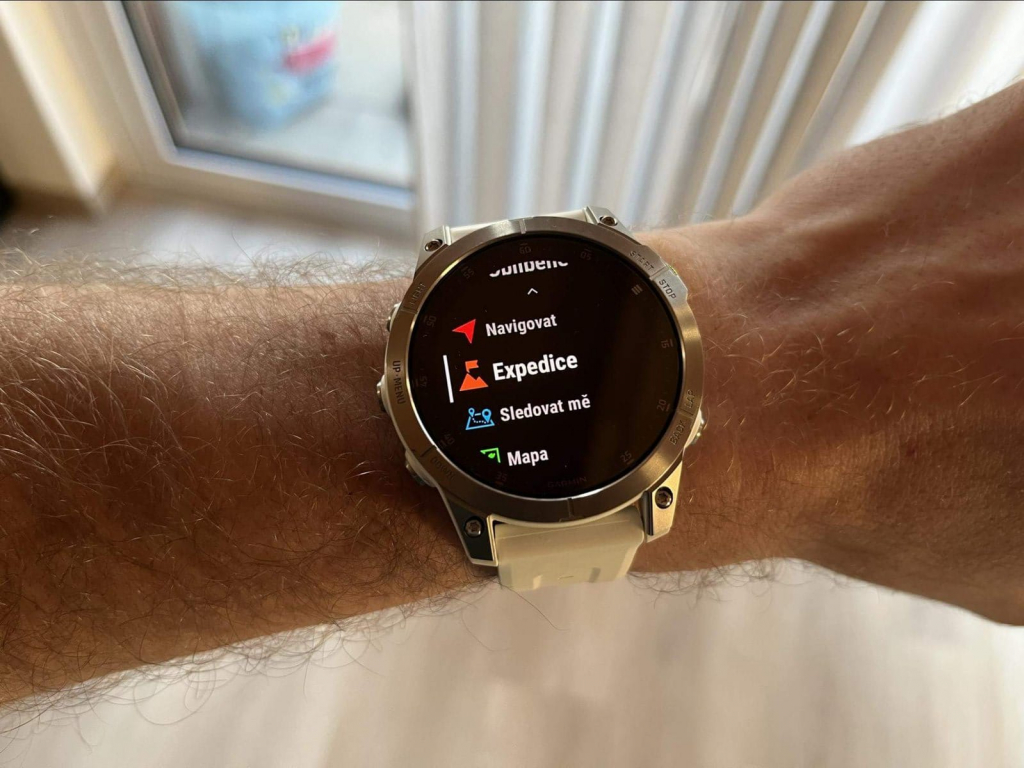 Istnieją również różne tryby korzystania z nawigacji