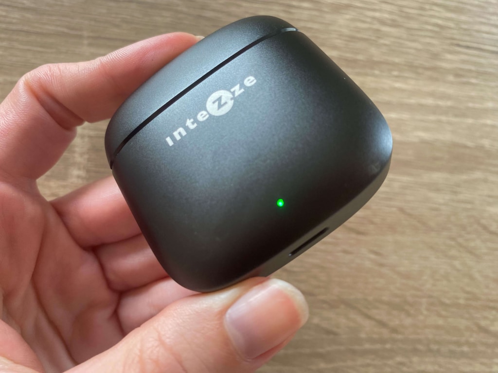 Dioda LED stanu ładowania