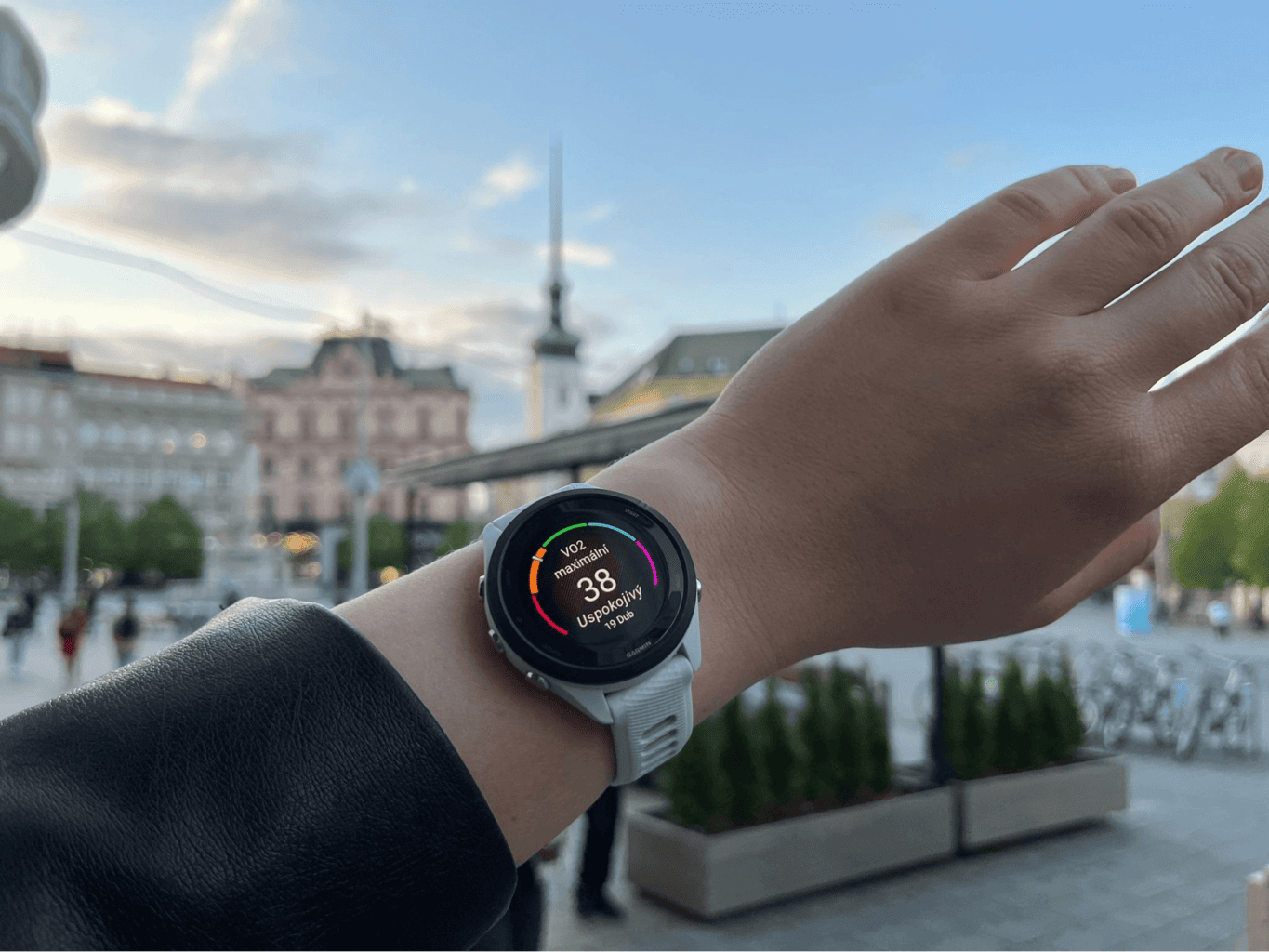 Mini recenzja: smartwatch Garmin Forerunner 265S