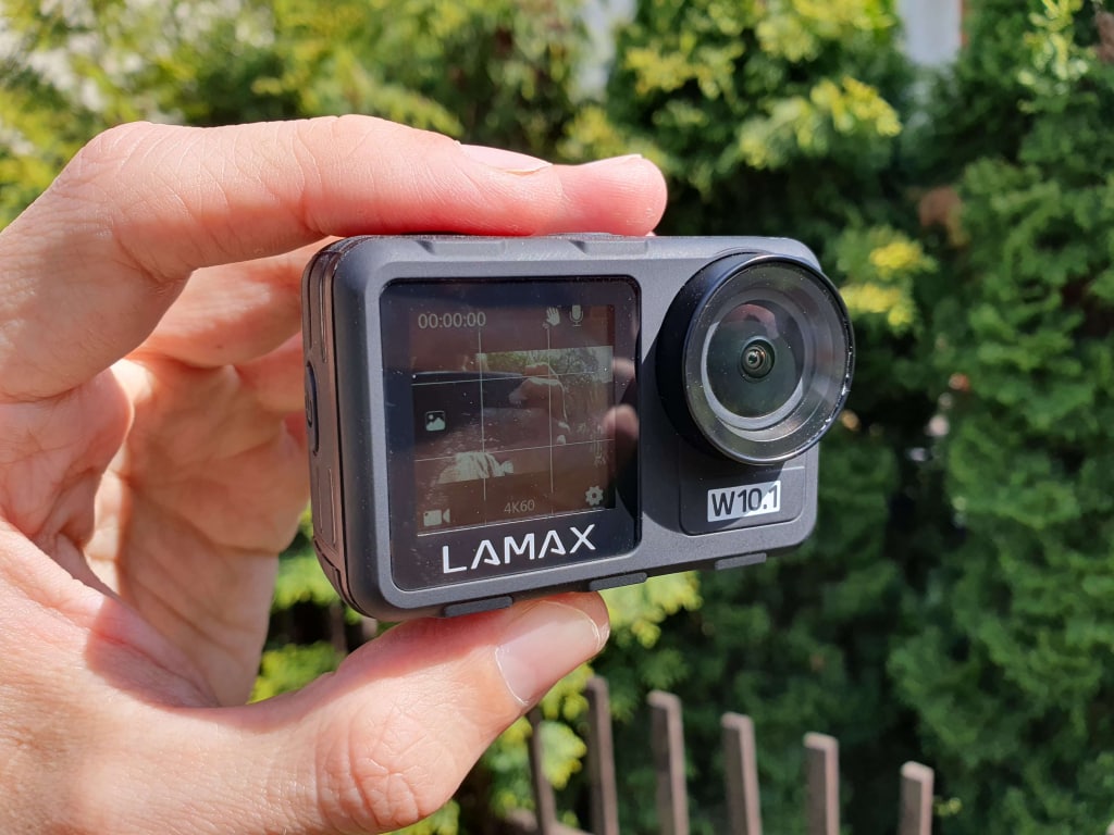 Przedniemu wyświetlaczowi również nie można nic zarzucić w takich warunkach