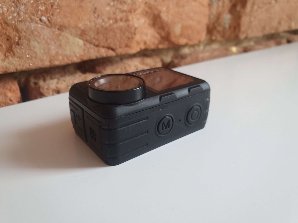 Dwa mechaniczne przyciski na górze