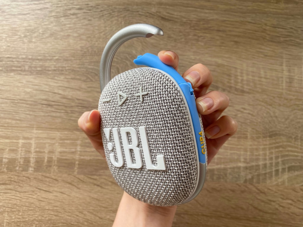 Karabińczyk można łatwo zawiesić