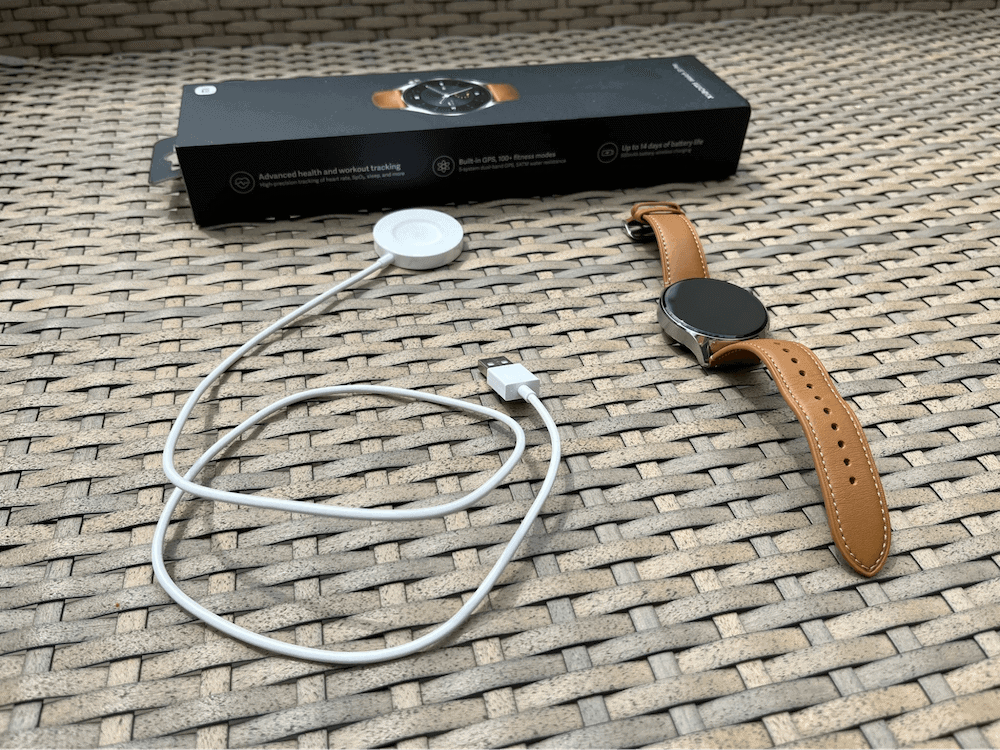 Zegarek jest stylowo zapakowany