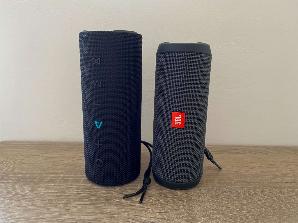 Model LAMAX jest nieco większy