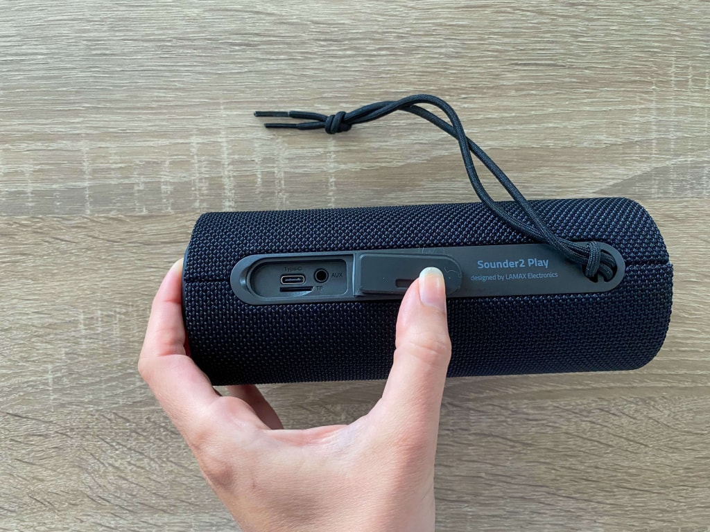 Do jej otwarcia wystarczy jedna ręka