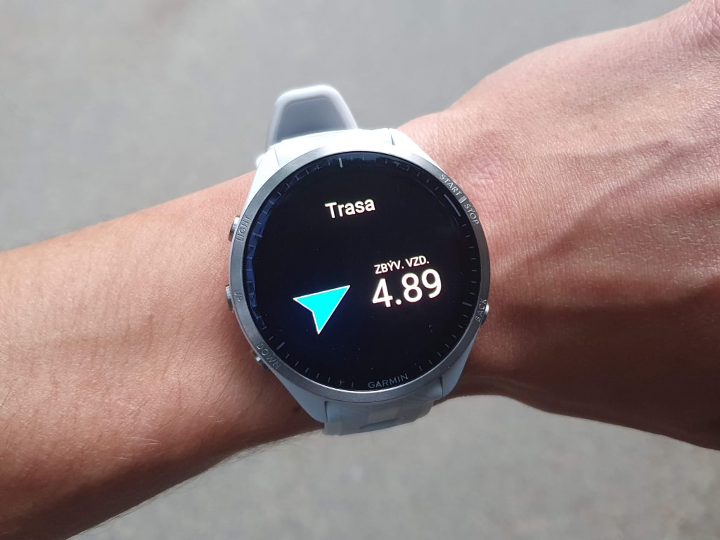 Zegarek pilnuje, abyś nie zboczył z trasy