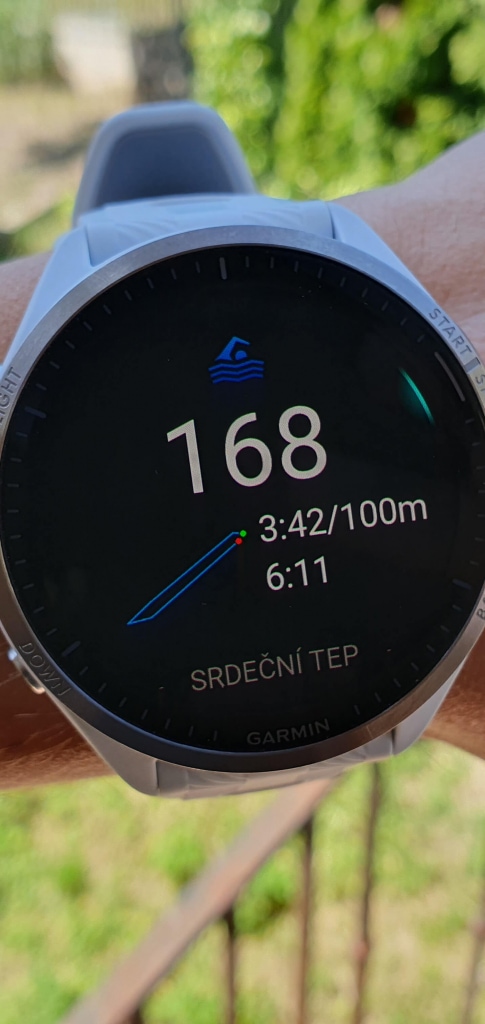 W wodach otwartych zegarek zarejestruje przebytą trasę