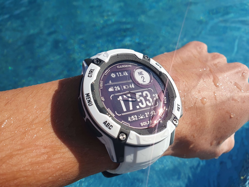 Woda pozostaje na wyświetlaczu tylko w minimalnym stopniu