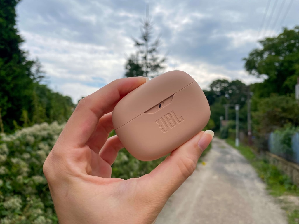 Etui mieści się w dłoni